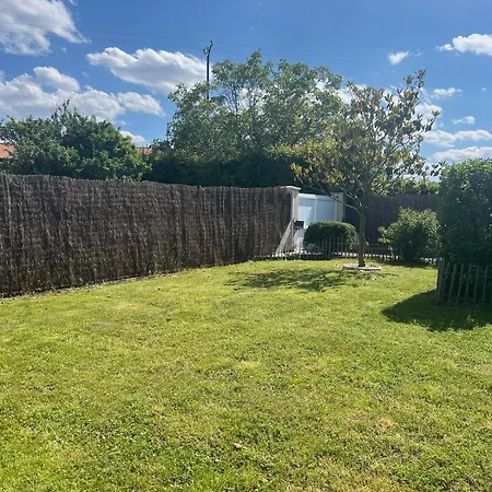 L'ecrin D'aubiat Proche Vichy Piscine Et Jacuzzi